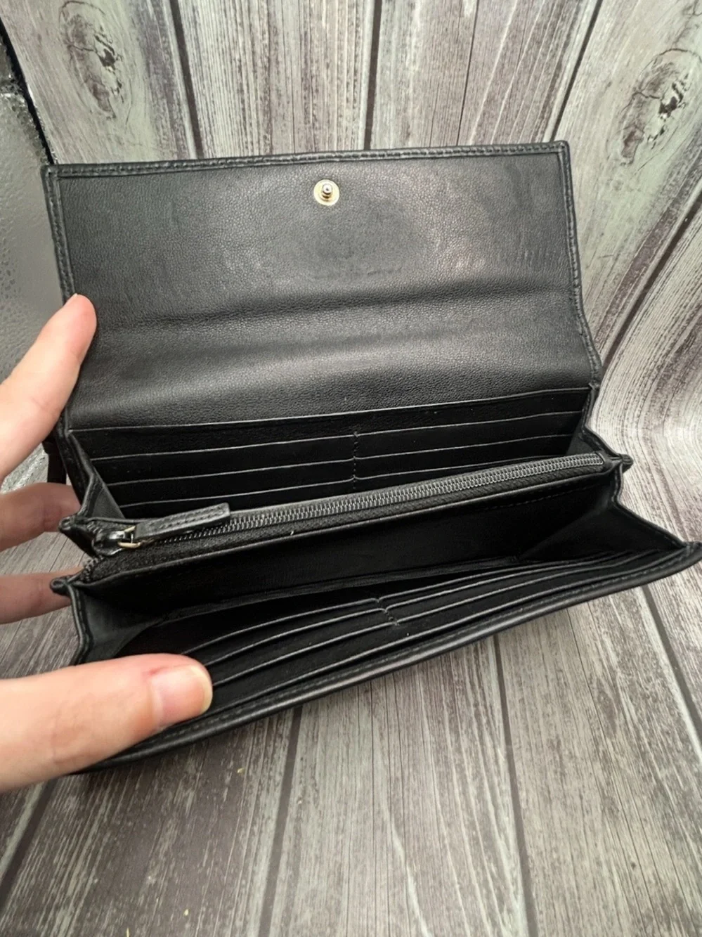 GUCCI Microguccissima Bree Continental GG Calfskin Leather Wallet Black w/ COA - Picture 7 of 16
